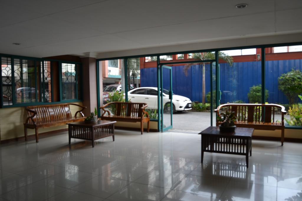 Isabelle Royale Paranaque Paranaque City Εξωτερικό φωτογραφία