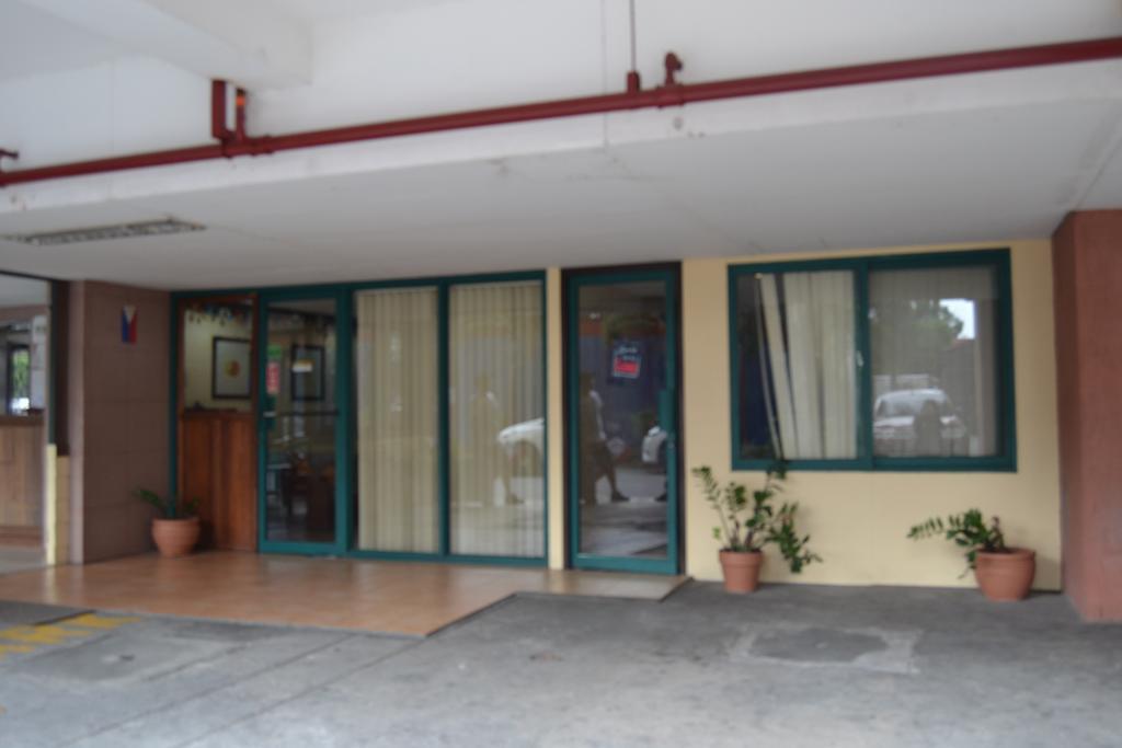 Isabelle Royale Paranaque Paranaque City Εξωτερικό φωτογραφία