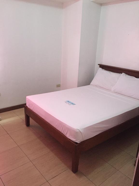 Isabelle Royale Paranaque Paranaque City Εξωτερικό φωτογραφία