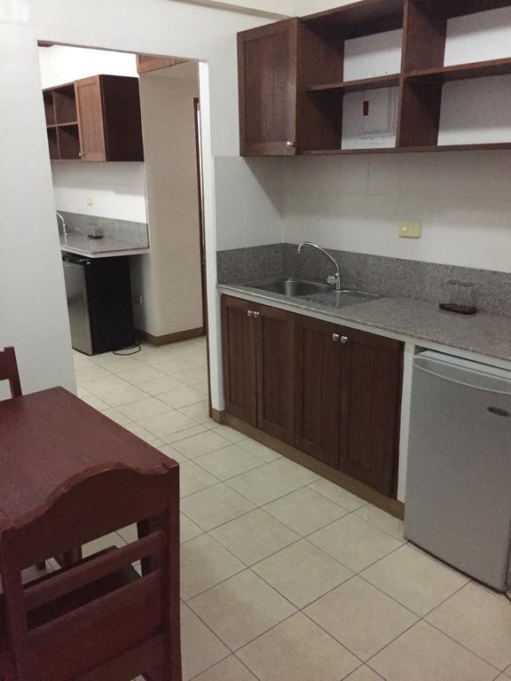 Isabelle Royale Paranaque Paranaque City Εξωτερικό φωτογραφία