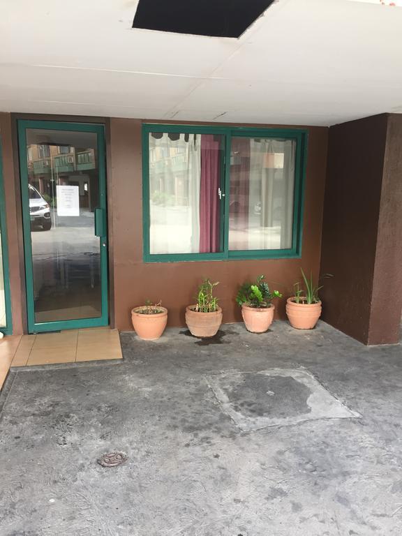 Isabelle Royale Paranaque Paranaque City Εξωτερικό φωτογραφία