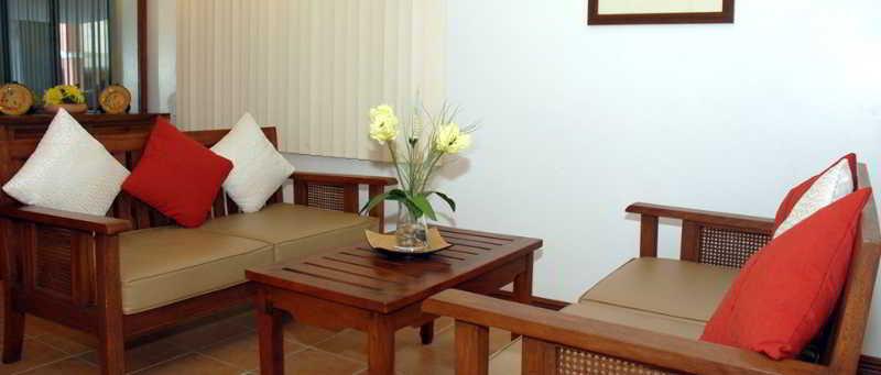 Isabelle Royale Paranaque Paranaque City Εξωτερικό φωτογραφία