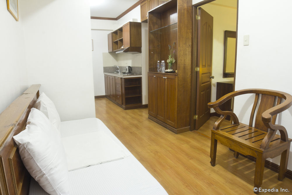 Isabelle Royale Paranaque Paranaque City Εξωτερικό φωτογραφία