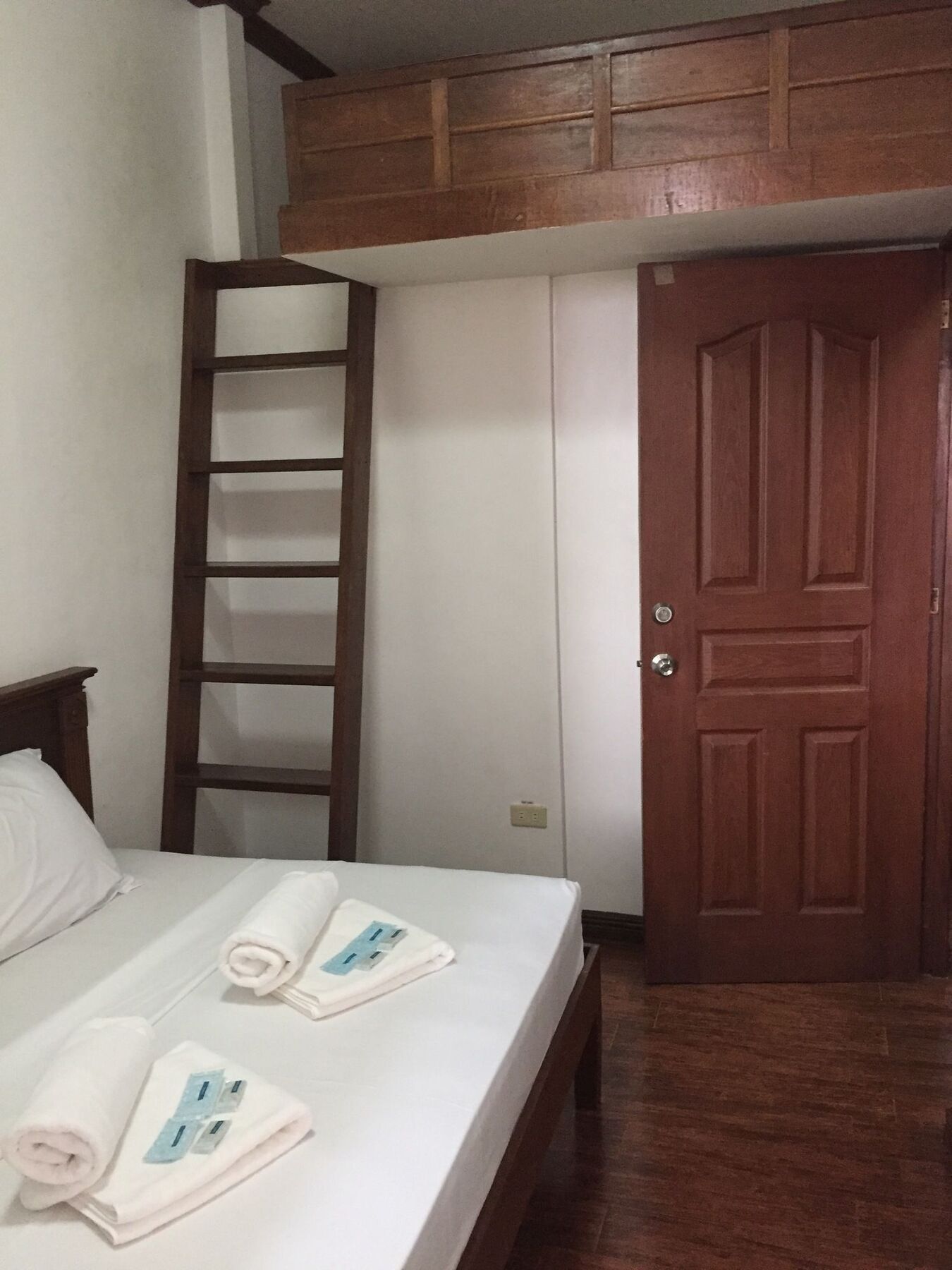 Isabelle Royale Paranaque Paranaque City Εξωτερικό φωτογραφία